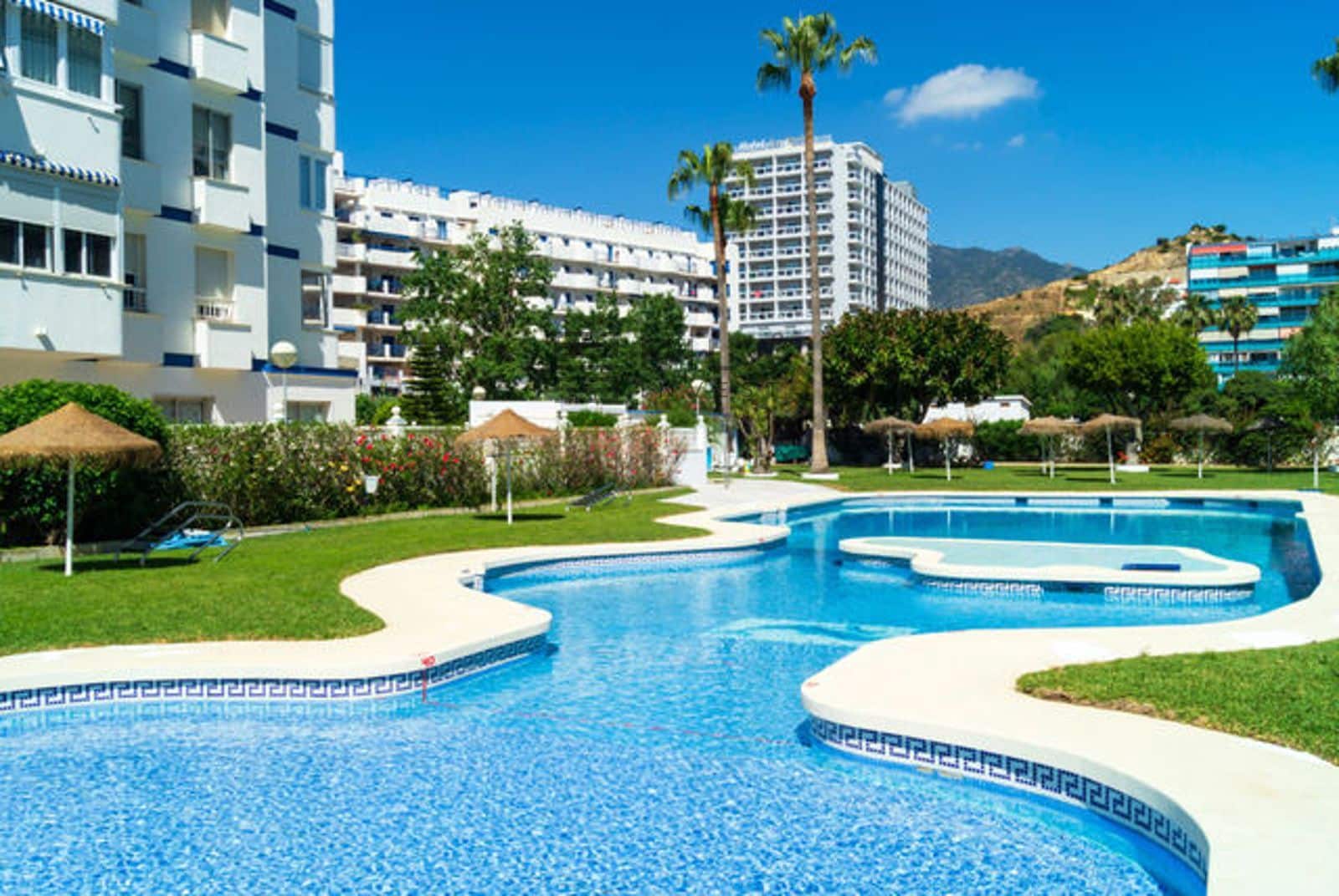 3 soveværelse Lejlighed til salg i Benalmadena Costa med swimmingpool garage - € 429.000 (Ref: 9609701)