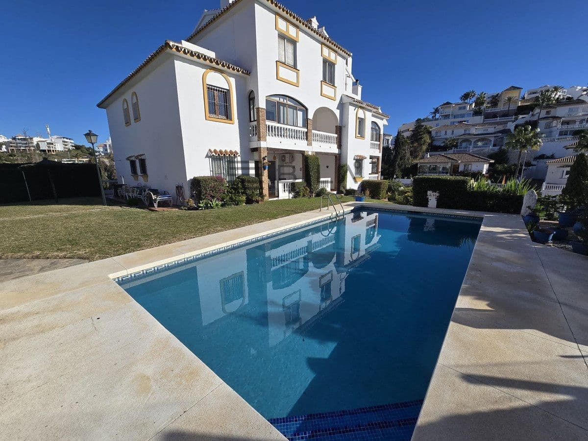 2 sypialnia Mieszkanie na sprzedaż w Riviera del Sol z basenem - 295 000 € (Ref: 9609704)