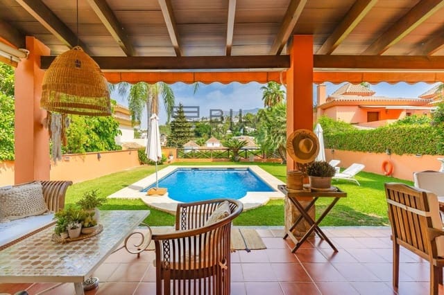 4 soveværelse Villa til salg i La Sierrezuela, Mijas med swimmingpool garage - € 1.449.000 (Ref: 9609705)