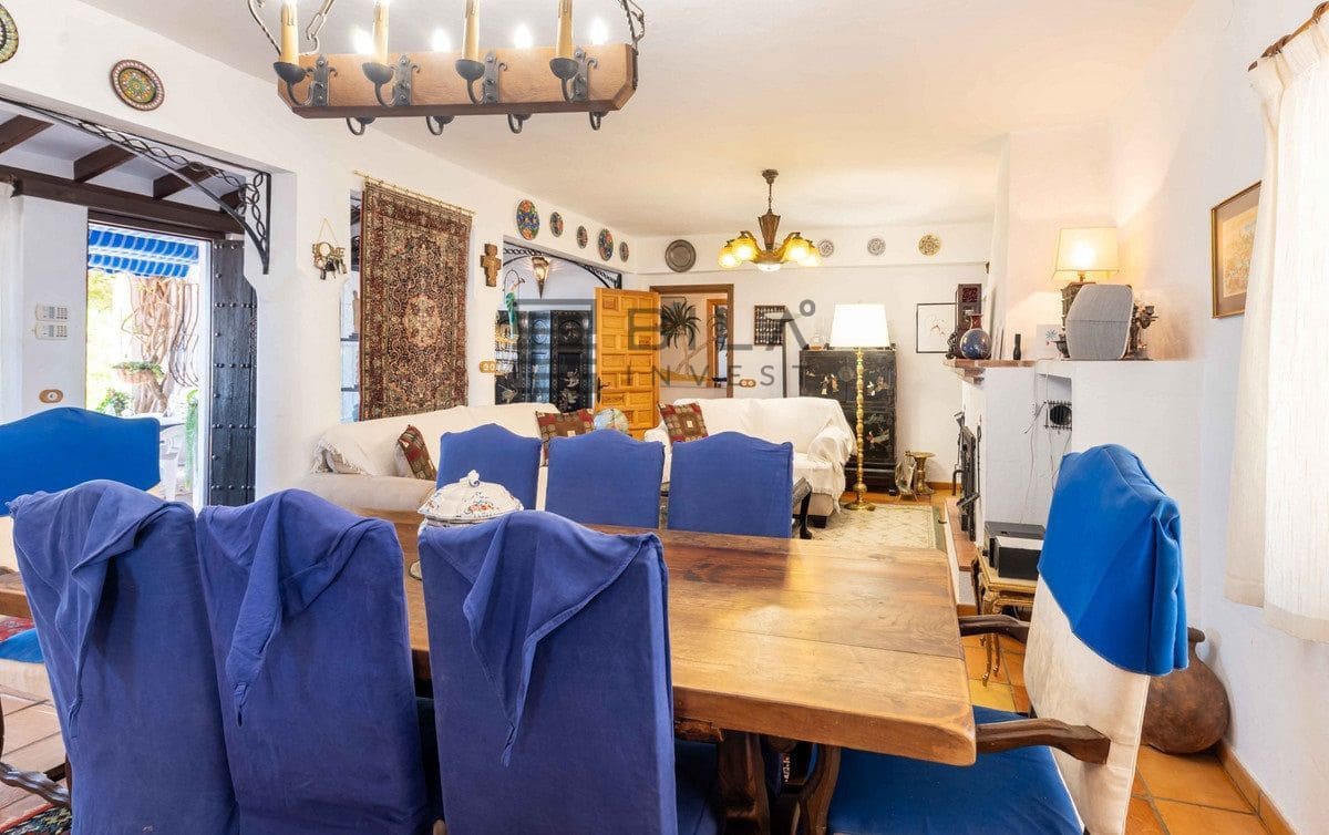 5 soverom Villa til salgs i Mijas med svømmebasseng garasje - € 1 450 000 (Ref: 9609707)