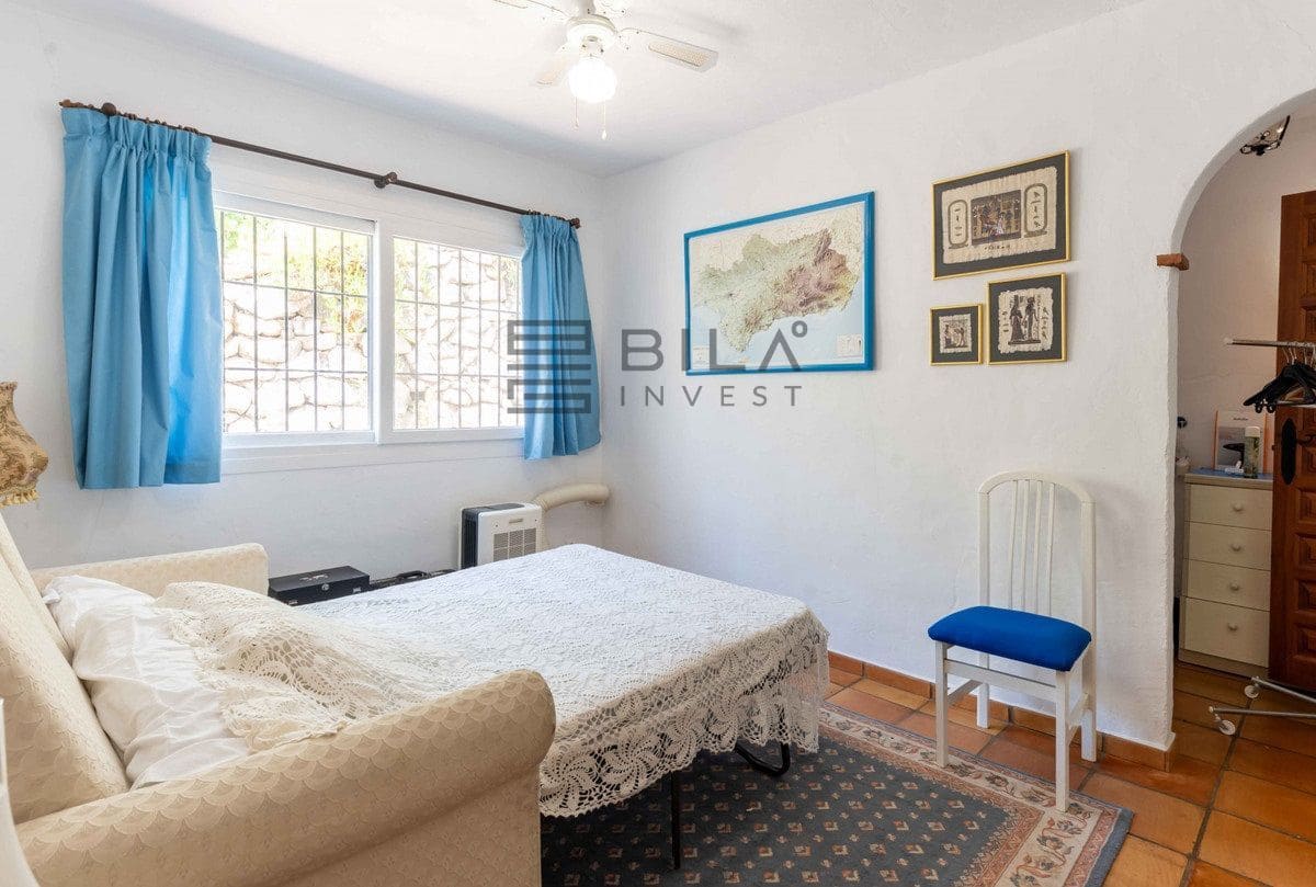 5 soverom Villa til salgs i Mijas med svømmebasseng garasje - € 1 450 000 (Ref: 9609707)