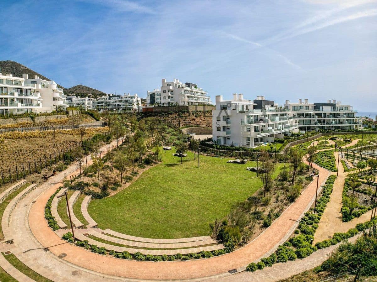 3 soveværelse Penthouse til salg i Fuengirola med swimmingpool - € 1.499.000 (Ref: 9609708)