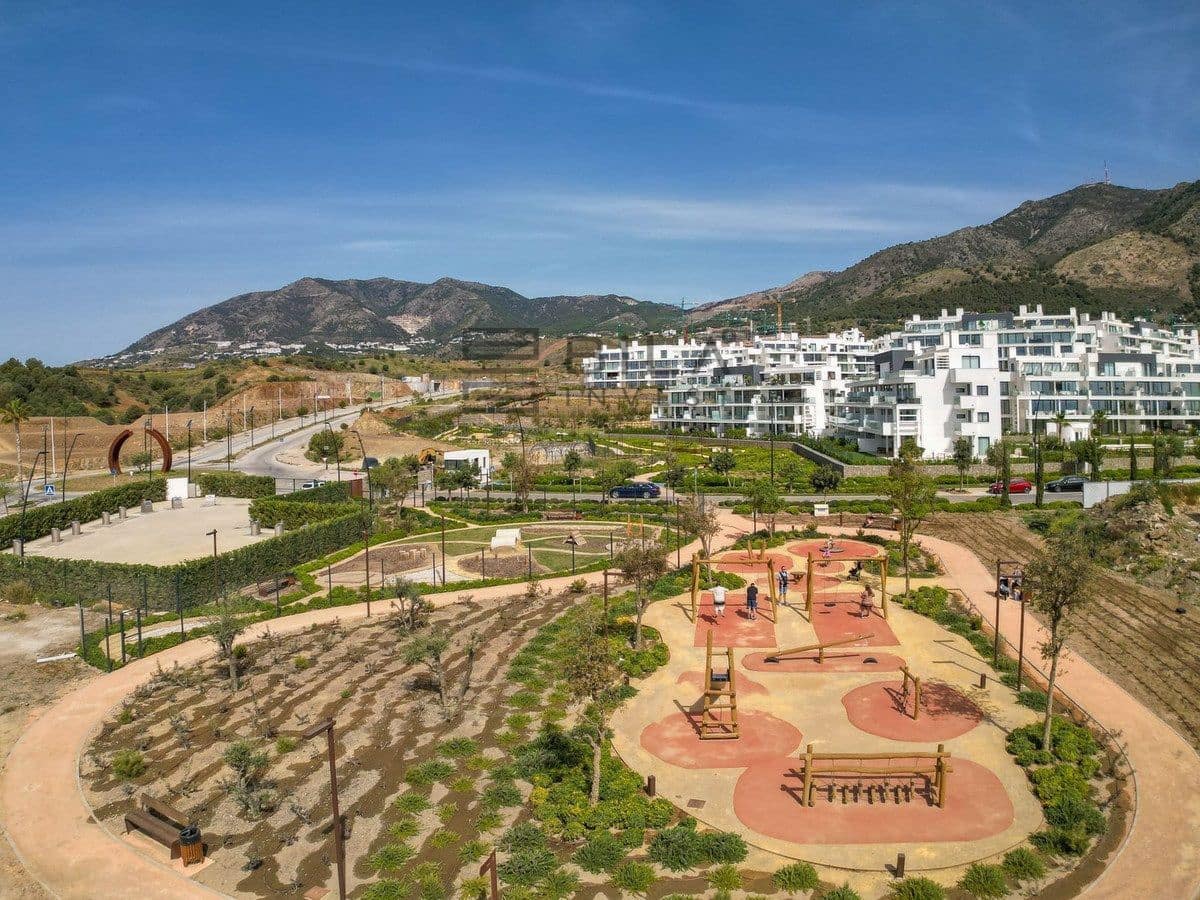 3 soveværelse Penthouse til salg i Fuengirola med swimmingpool - € 1.499.000 (Ref: 9609708)