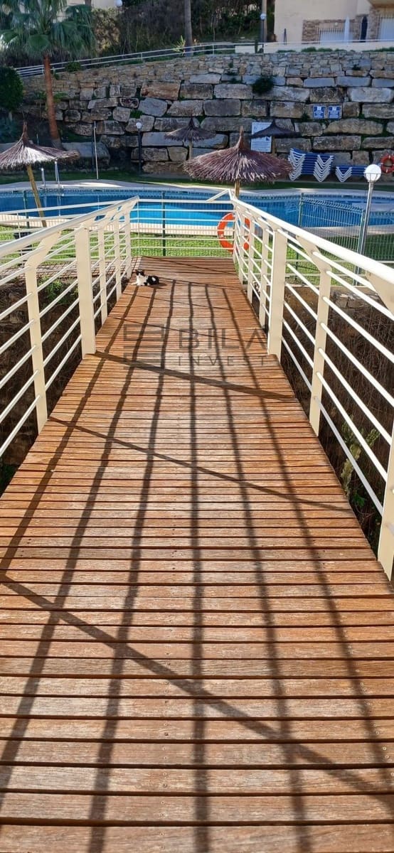 3 slaapkamer Flat te koop in Riviera del Sol met zwembad garage - € 289.000 (Ref: 9609714)