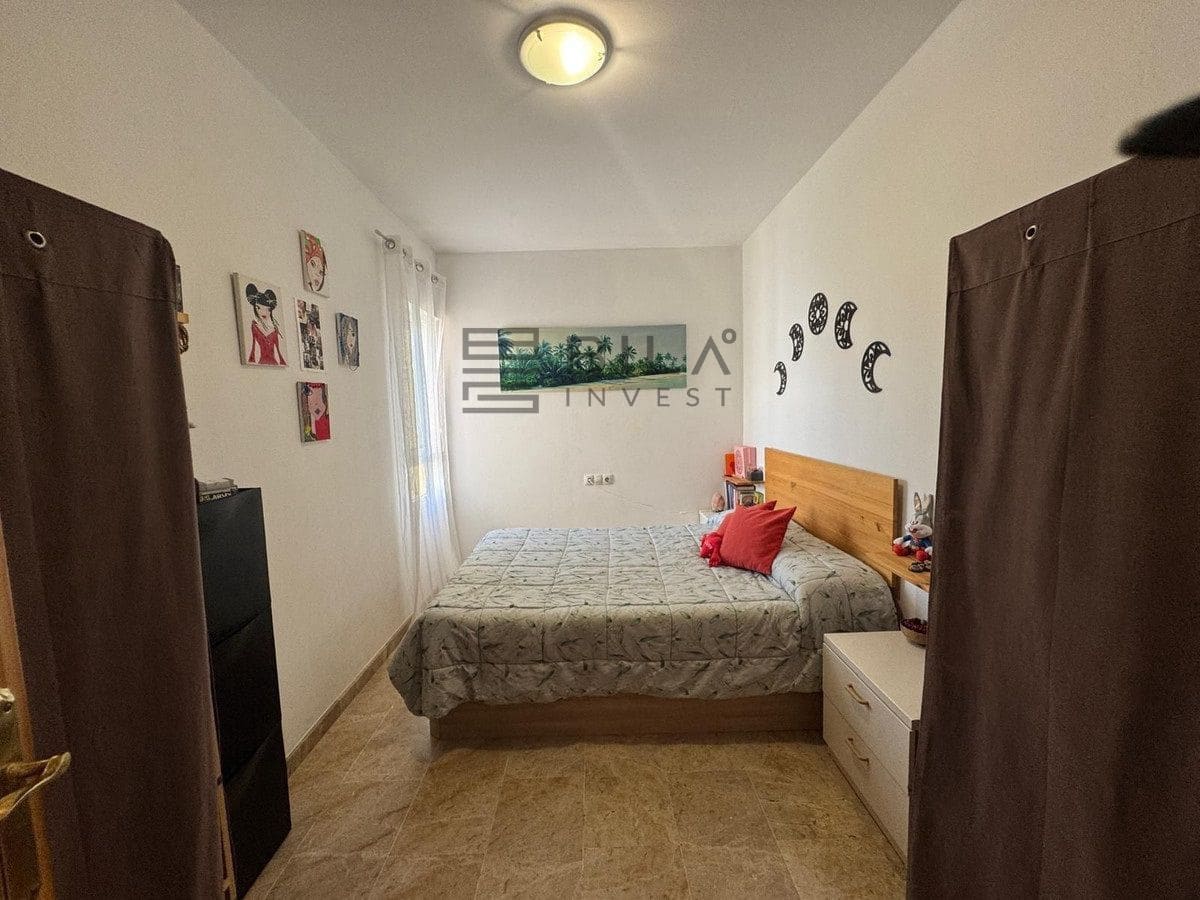 3 slaapkamer Flat te koop in Riviera del Sol met zwembad garage - € 289.000 (Ref: 9609714)