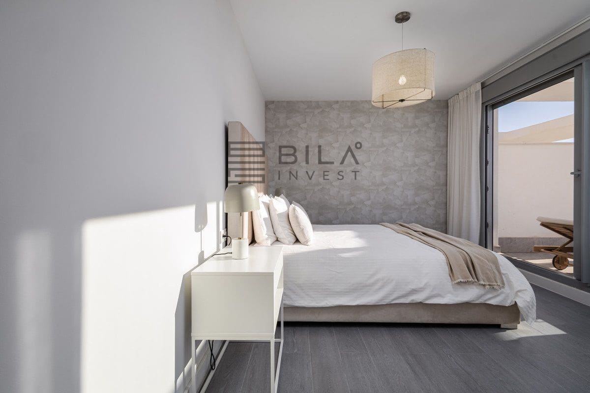 3 camera da letto Attico in vendita in El Chaparral con piscina - 795.000 € (Rif: 9609716)