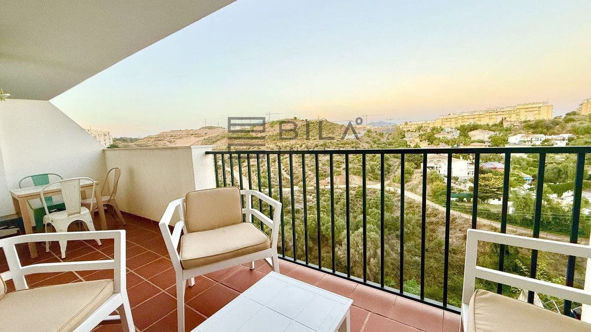 2 sovrum Lägenhet till salu i Miraflores med pool garage - 270 000 € (Ref: 9609717)