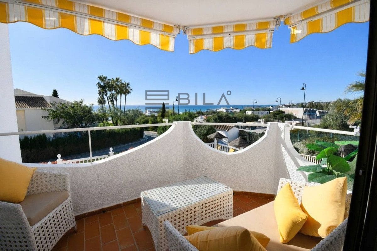 3 camera da letto Appartamento in vendita in El Faro con piscina - 385.000 € (Rif: 9609719)