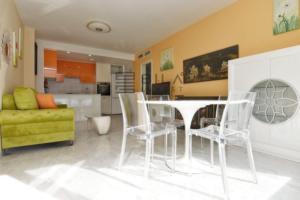 1 slaapkamer Flat te koop in Benalmadena met zwembad - € 280.000 (Ref: 9609722)