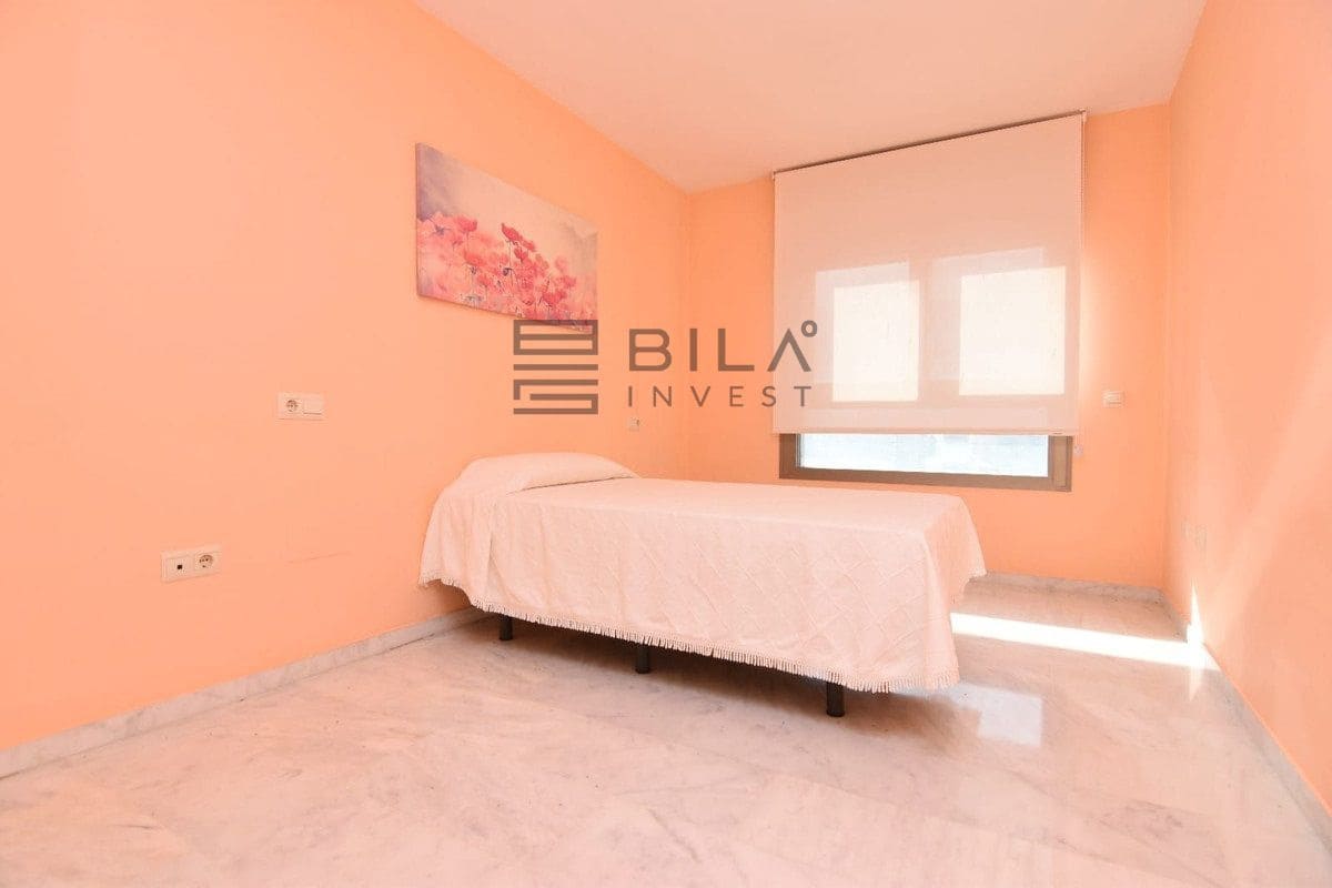 1 slaapkamer Flat te koop in Benalmadena met zwembad - € 280.000 (Ref: 9609722)