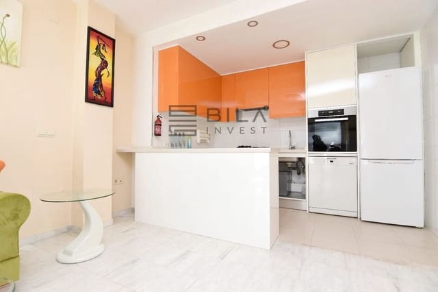 1 slaapkamer Flat te koop in Puerto Marina, Benalmádena met zwembad - € 280.000 (Ref: 9609722)