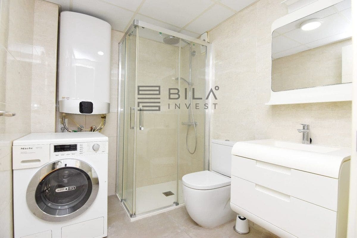 1 slaapkamer Flat te koop in Benalmadena met zwembad - € 280.000 (Ref: 9609722)