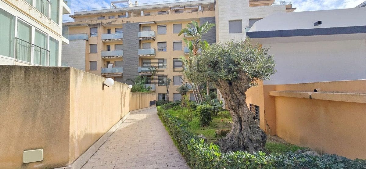 1 slaapkamer Flat te koop in Benalmadena met zwembad - € 280.000 (Ref: 9609722)
