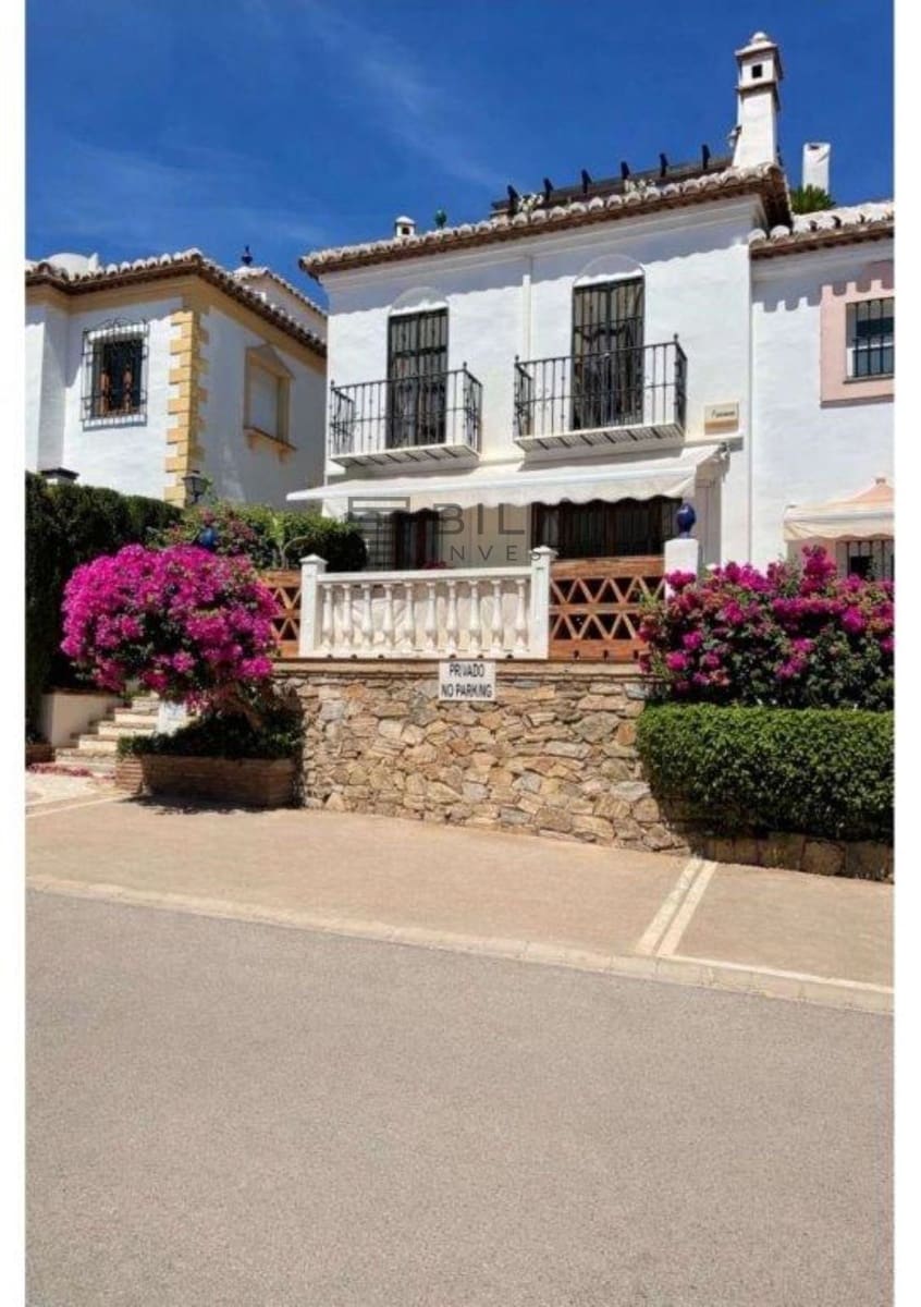 2 slaapkamer Huis te koop in Mijas Golf met zwembad - € 299.000 (Ref: 9609724)