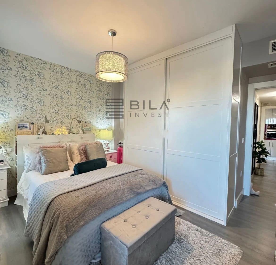 2 slaapkamer Flat te koop in Riviera del Sol met zwembad garage - € 323.000 (Ref: 9609727)
