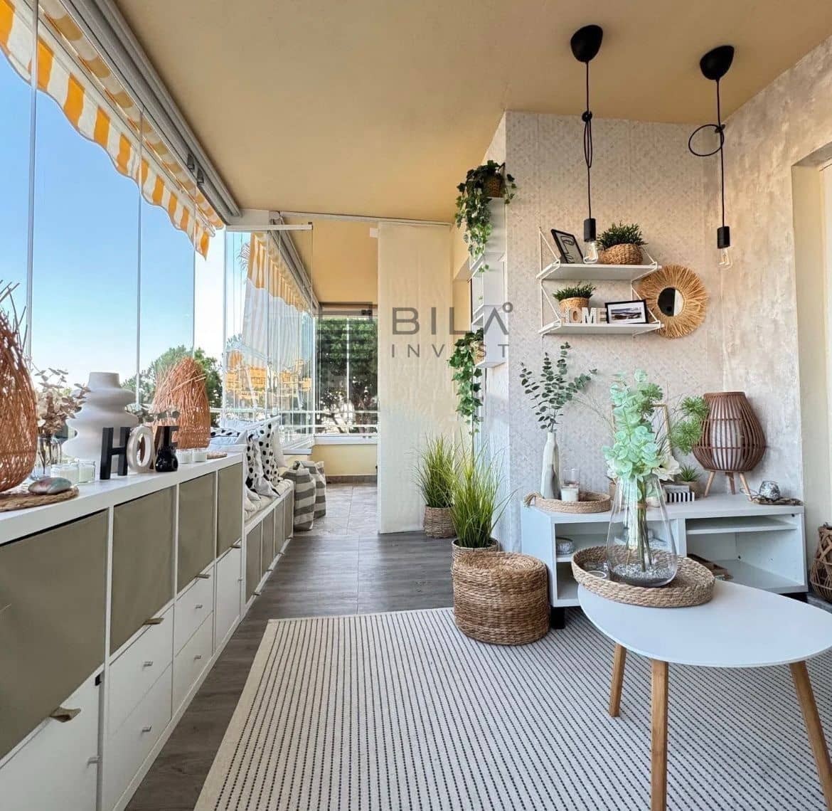 2 slaapkamer Flat te koop in Riviera del Sol met zwembad garage - € 323.000 (Ref: 9609727)