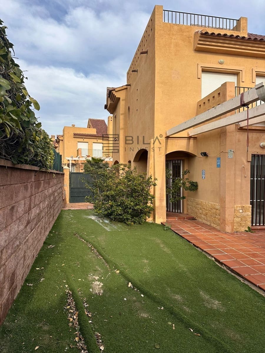 3 sypialnia Dom na sprzedaż w Riviera del Sol z basenem - 376 000 € (Ref: 9609729)