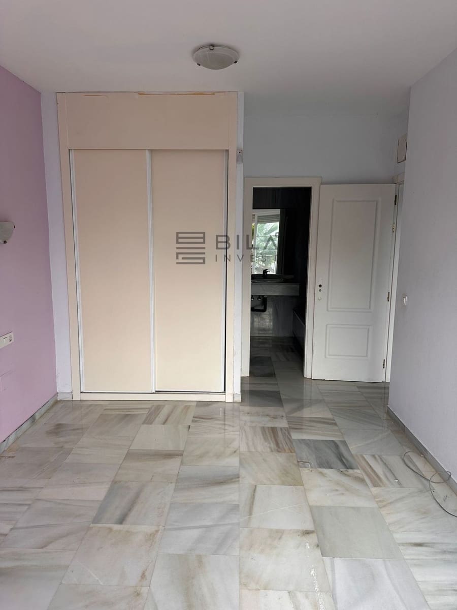 3 sypialnia Dom na sprzedaż w Riviera del Sol z basenem - 376 000 € (Ref: 9609729)