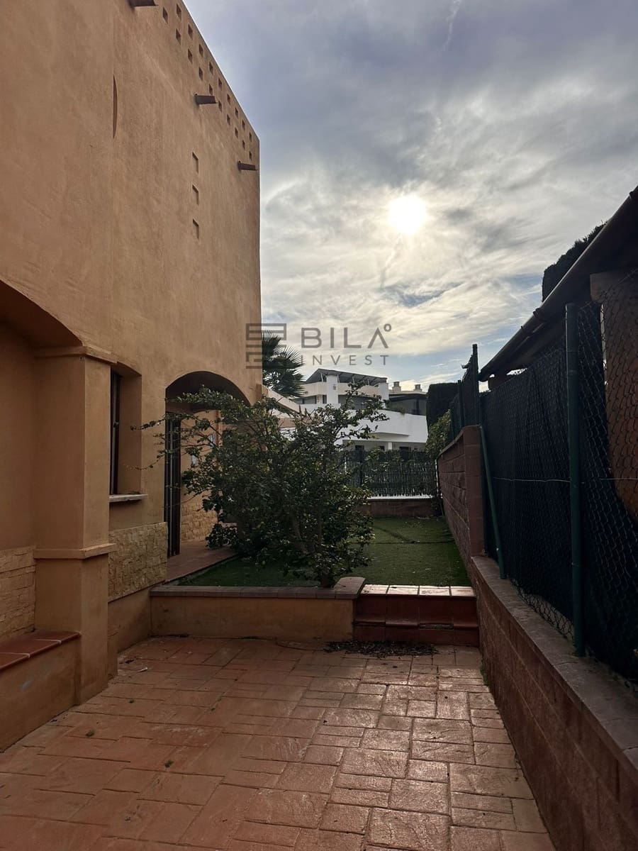 3 sypialnia Dom na sprzedaż w Riviera del Sol z basenem - 376 000 € (Ref: 9609729)