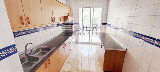 Piso de 3 habitaciones en Zona Puerto Deportivo, Fuengirola en venta con piscina - 465.000 € (Ref: 9609733)
