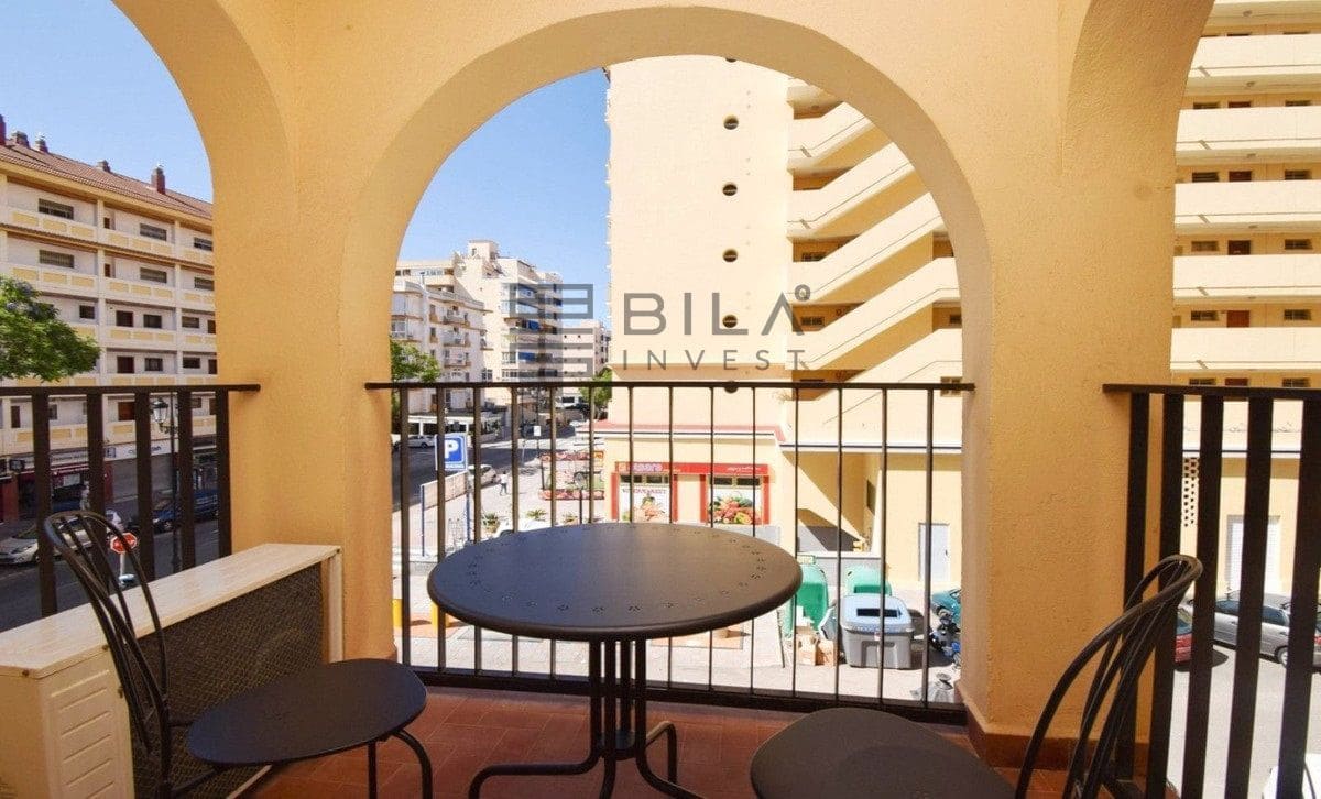 Piso de 3 habitaciones en Fuengirola en venta con piscina - 465.000 € (Ref: 9609733)