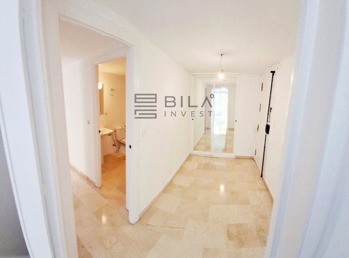 Piso de 3 habitaciones en Fuengirola en venta con piscina - 465.000 € (Ref: 9609733)