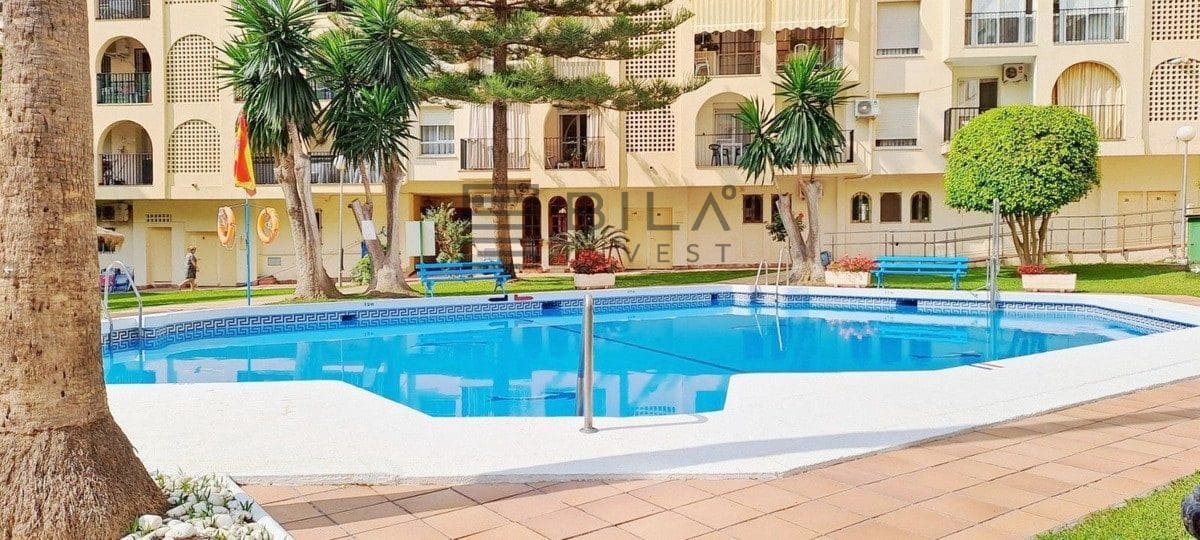 Piso de 3 habitaciones en Fuengirola en venta con piscina - 465.000 € (Ref: 9609733)