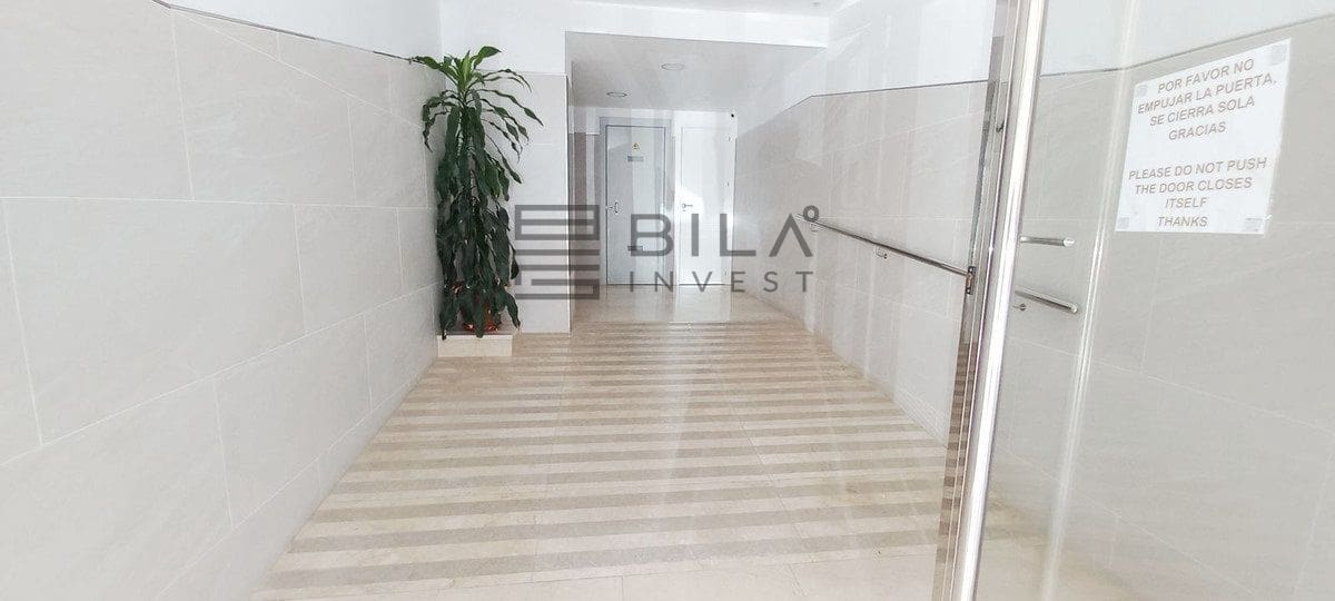 Piso de 3 habitaciones en Fuengirola en venta con piscina - 465.000 € (Ref: 9609733)