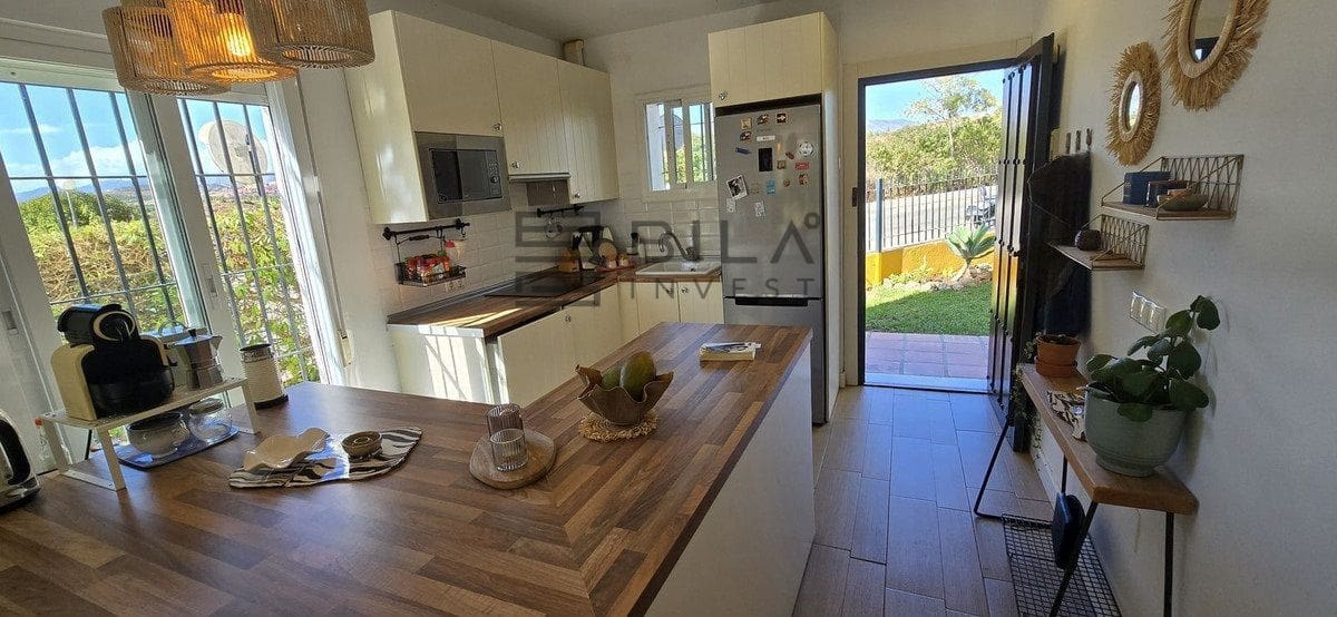 1 camera da letto Appartamento in vendita in El Faro con piscina - 255.000 € (Rif: 9609735)