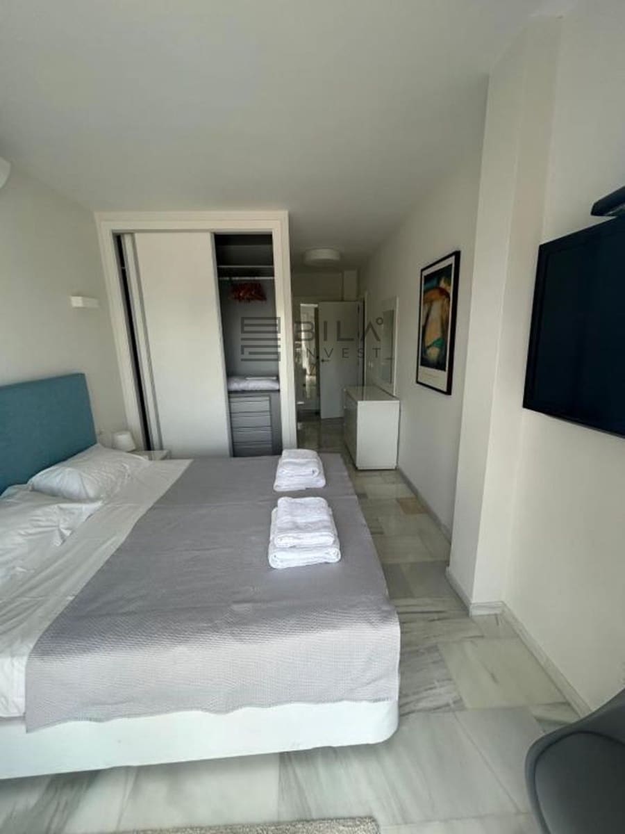 6 sypialnia Willa na sprzedaż w Calahonda z basenem garażem - 995 000 € (Ref: 9609740)