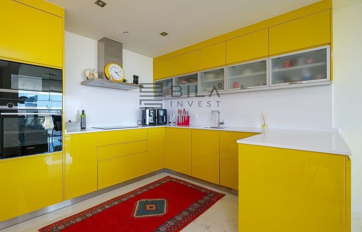 3 slaapkamer Penthouse te koop in Fuengirola met zwembad - € 1.098.000 (Ref: 9609741)