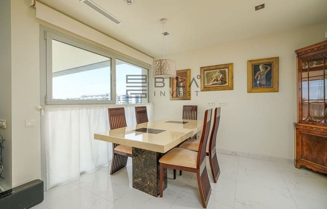 3 soveværelse Penthouse til salg i El Higuerón, Fuengirola med swimmingpool - € 1.098.000 (Ref: 9609741)