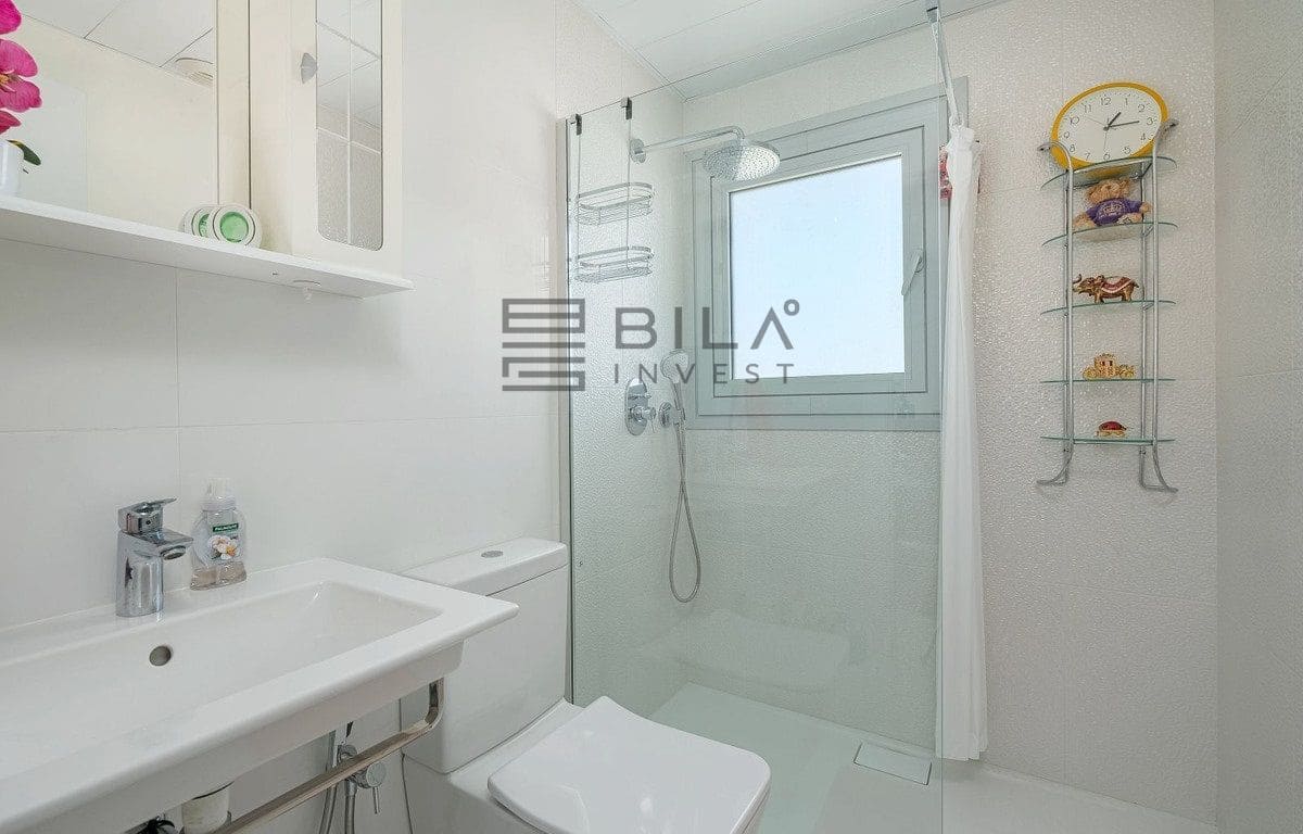 3 slaapkamer Penthouse te koop in Fuengirola met zwembad - € 1.098.000 (Ref: 9609741)