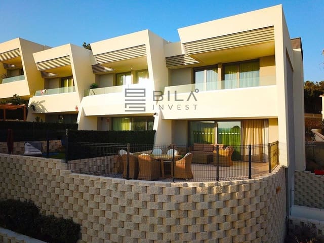 Casa de 3 habitaciones en El Chaparral, Mijas en venta con piscina - 1.095.000 € (Ref: 9609742)