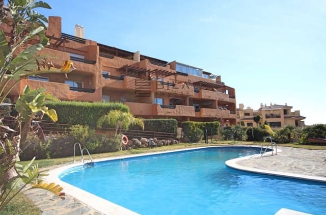 1 bedroom Flat for sale in Riviera del Sol, Mijas with pool garage - € 250,000 (Ref: 9609746)