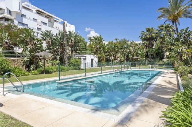 Piso de 1 habitación en La Cala de Mijas, Mijas en venta con piscina garaje - 259.000 € (Ref: 9609747)