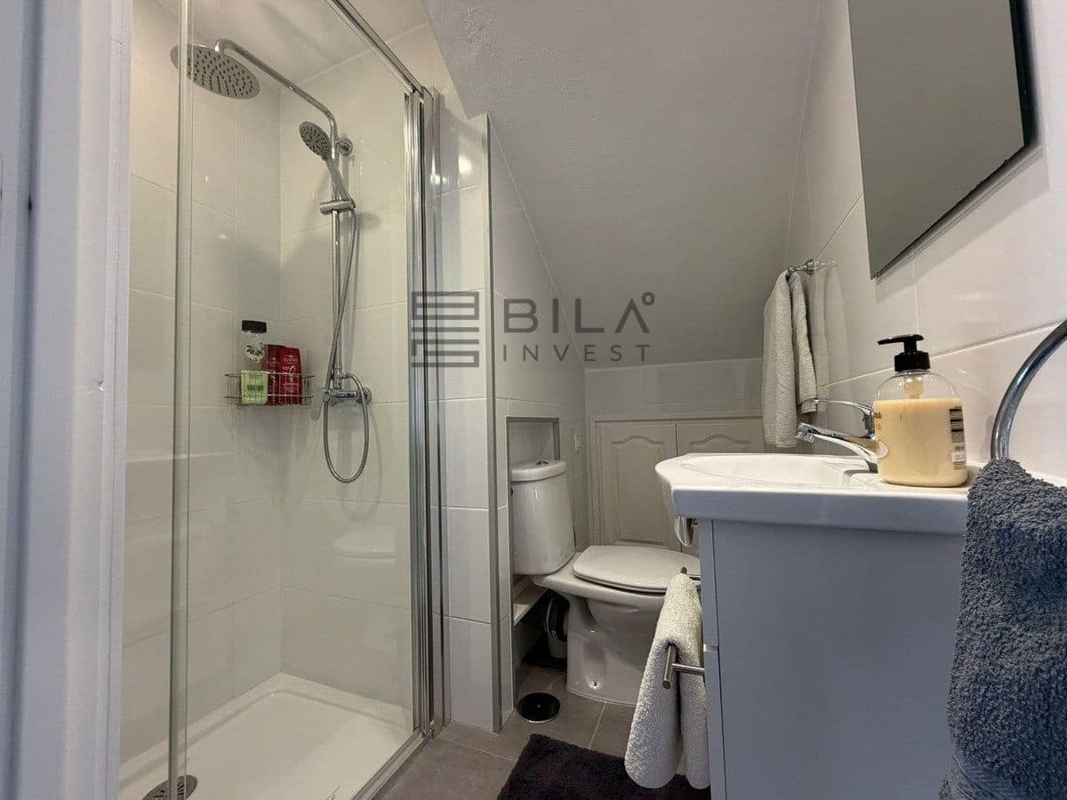 3 sypialnia Dom na sprzedaż w Calahonda z basenem garażem - 330 000 € (Ref: 9609748)