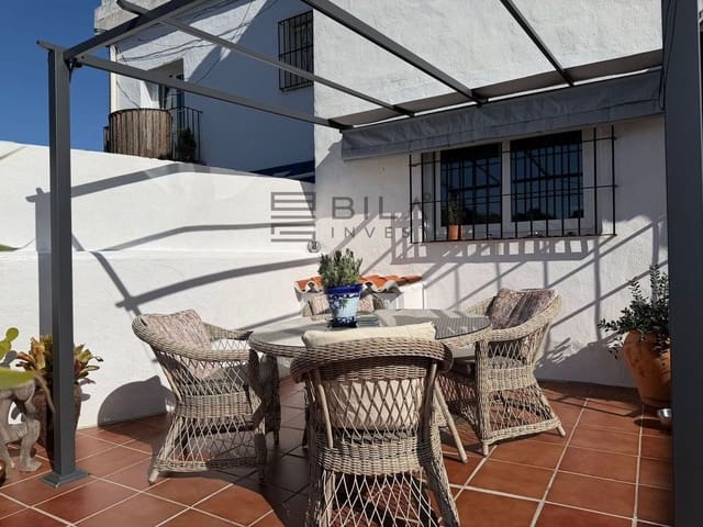 3 sypialnia Dom na sprzedaż w Calahonda, Mijas z basenem garażem - 330 000 € (Ref: 9609748)