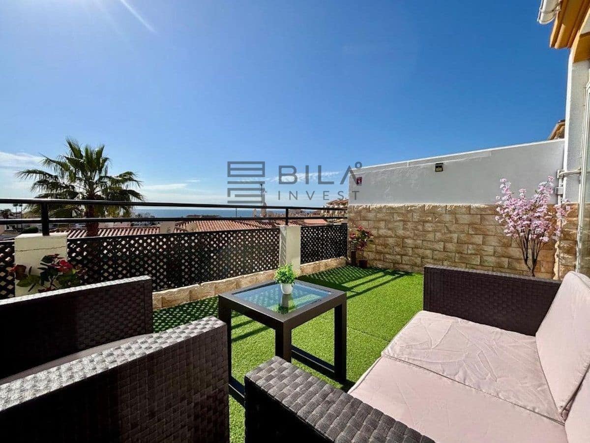 2 camera da letto Appartamento in vendita in El Faro con piscina - 270.000 € (Rif: 9609752)