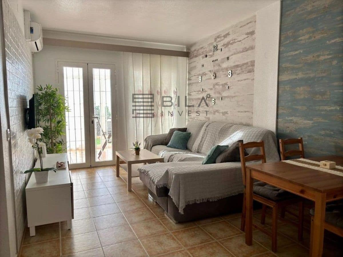 2 camera da letto Appartamento in vendita in El Faro con piscina - 270.000 € (Rif: 9609752)