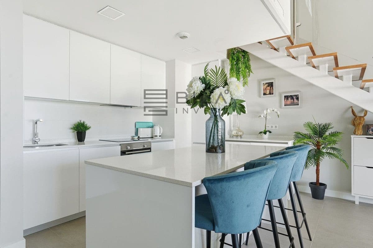 3 soveværelse Penthouse til salg i Benalmadena med swimmingpool - € 687.000 (Ref: 9609754)