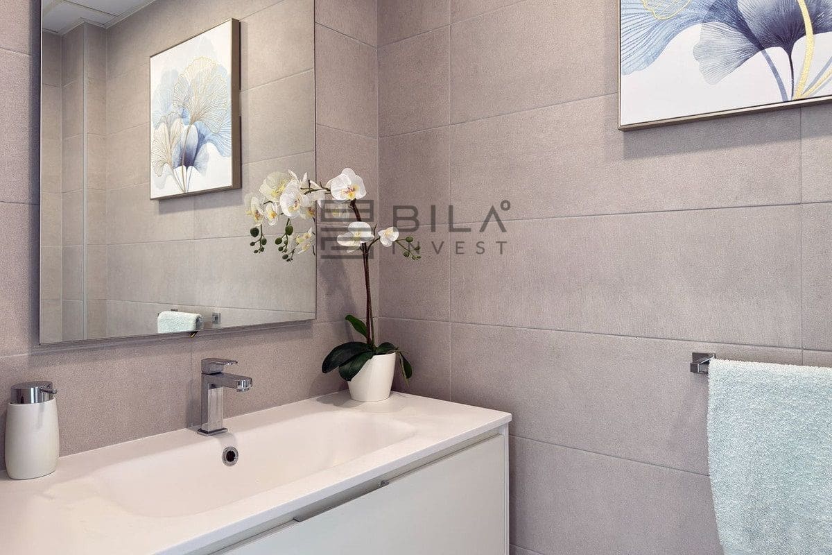 3 soveværelse Penthouse til salg i Benalmadena med swimmingpool - € 687.000 (Ref: 9609754)