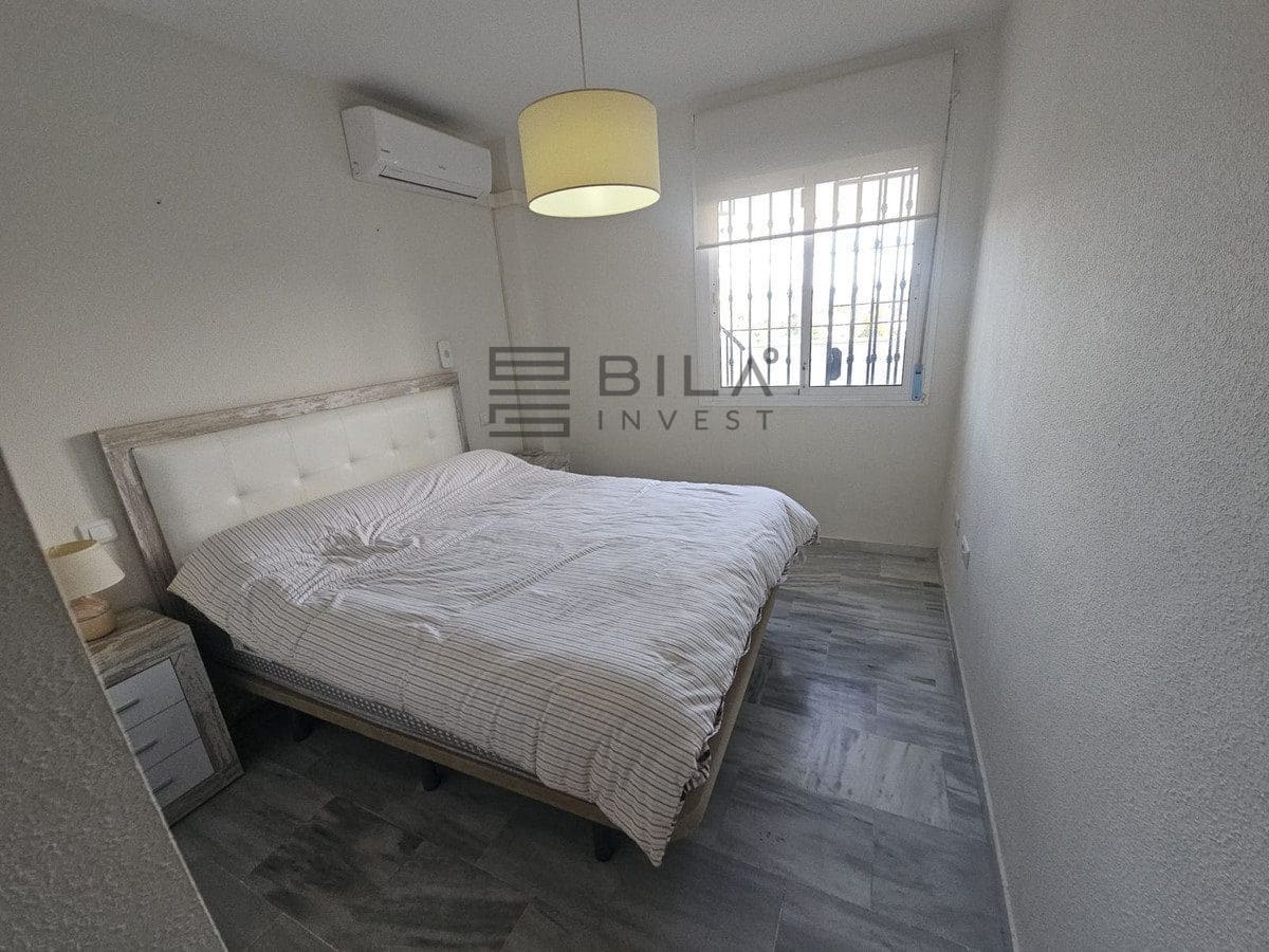 2 makuuhuone Kattohuoneisto myytävänä paikassa Riviera del Sol mukana uima-altaan - 305 000 € (Ref: 9609755)