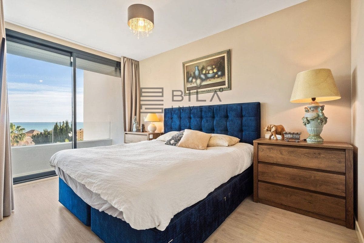 Casa de 3 habitaciones en Fuengirola en venta con piscina garaje - 899.000 € (Ref: 9609756)