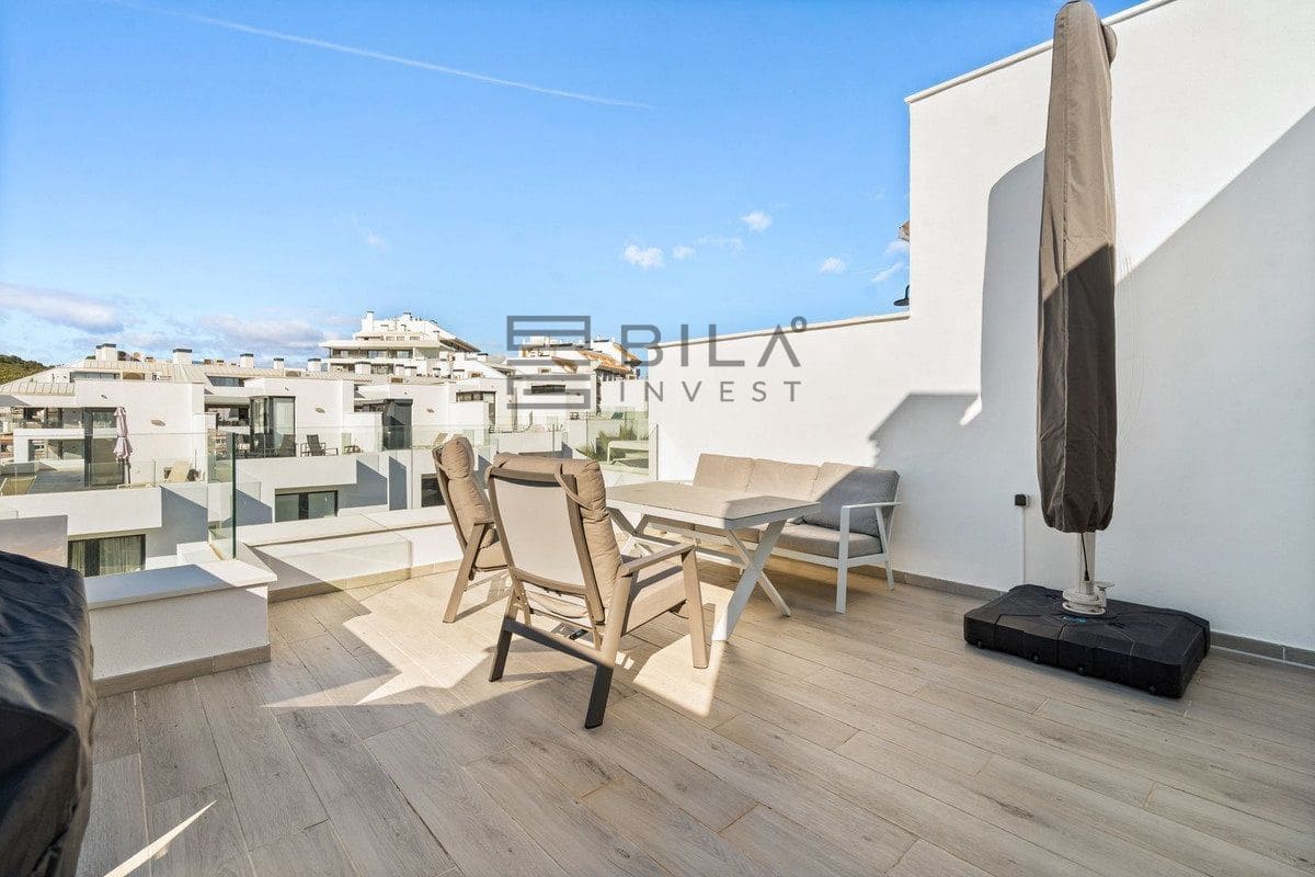 Casa de 3 habitaciones en Fuengirola en venta con piscina garaje - 899.000 € (Ref: 9609756)