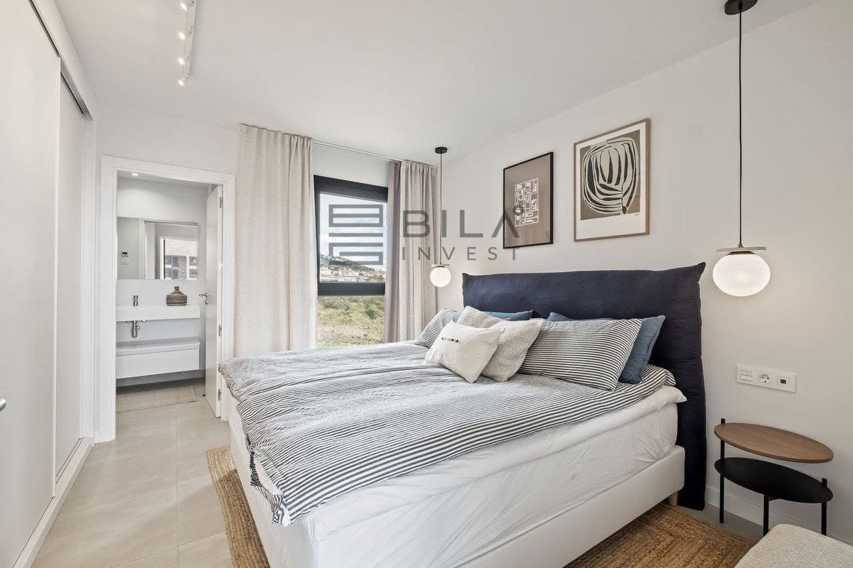 2 soveværelse Lejlighed til salg i Fuengirola med swimmingpool garage - € 479.000 (Ref: 9609757)