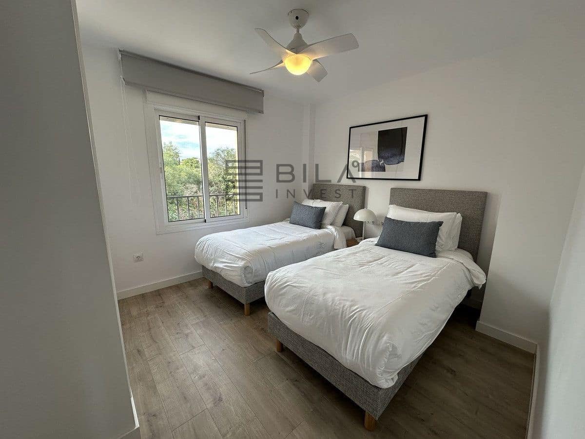 2 bedroom Townhouse for sale in El Chaparral with pool garage - € 380,000 (Ref: 9609758)