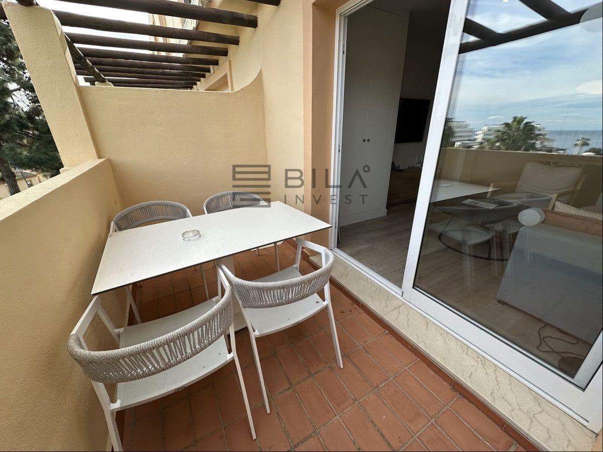 2 bedroom Townhouse for sale in El Chaparral with pool garage - € 380,000 (Ref: 9609758)
