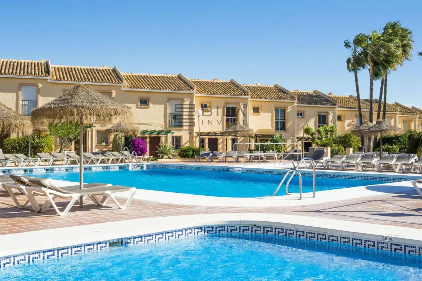 2 bedroom Townhouse for sale in El Chaparral with pool garage - € 380,000 (Ref: 9609758)