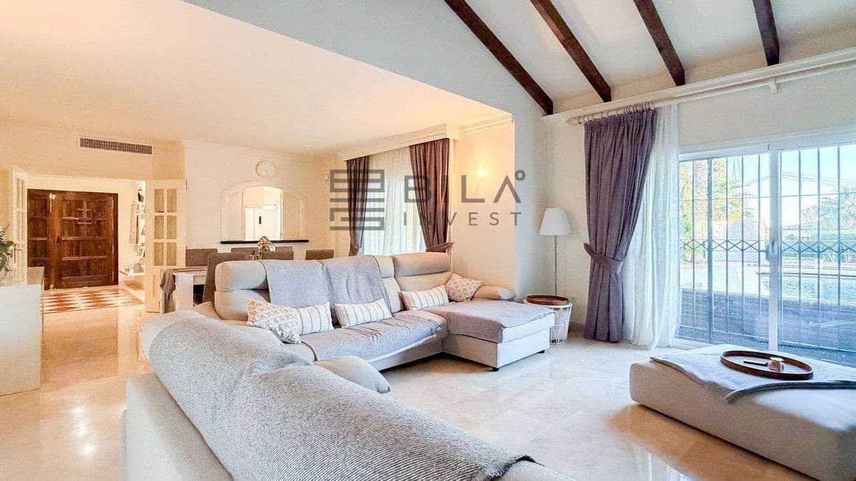 4 camera da letto Villa in vendita in Mijas Golf con piscina garage - 1.285.000 € (Rif: 9609759)
